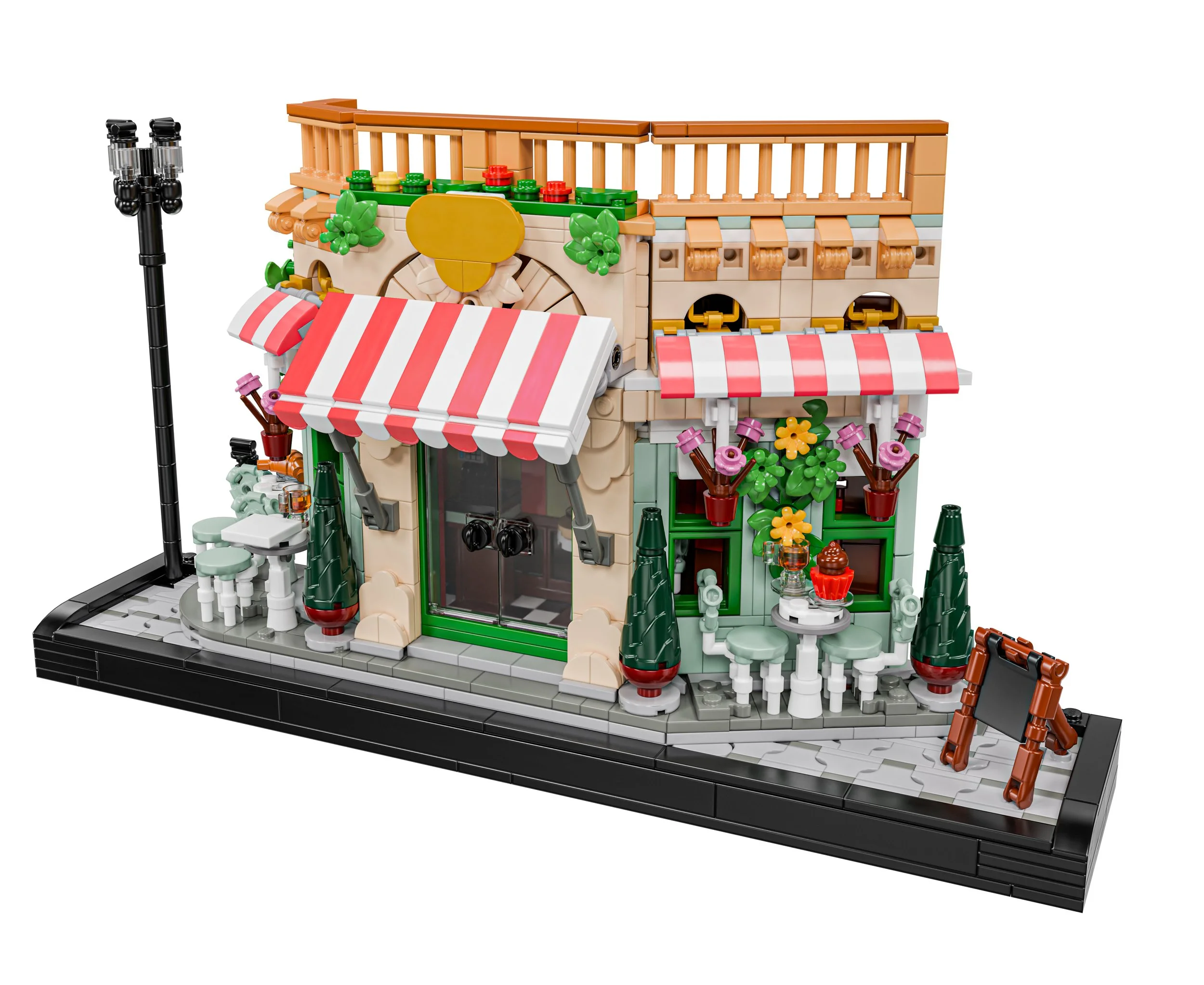 Expanding and Reimagining the LEGO French Café - BrickNerd - All
